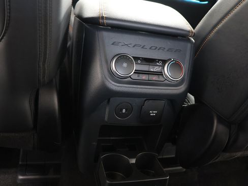 Used 2026 Ford Explorer Tremor w/ Tremor Ultimate Package AWD/4WD image 27