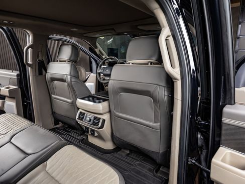 Used 2024 Ford F150 Platinum w/ Equipment Group 703A Plus image 31