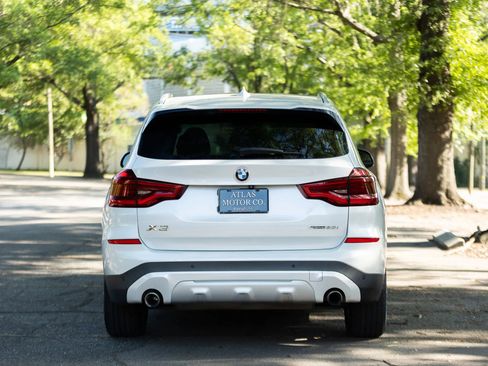 Used 2019 BMW X3 sDrive30i w/ Premium Package RWD image 8