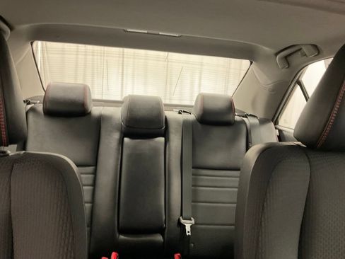 Used 2016 Toyota Camry SE w/ Moonroof Package FWD image 29