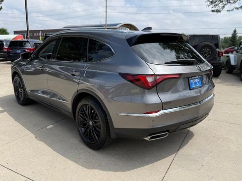 Used 2022 Acura MDX SH-AWD w/ Advance Package image 6
