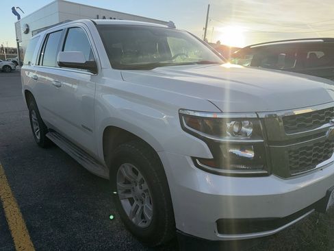 Used 2018 Chevrolet Tahoe LT image 13