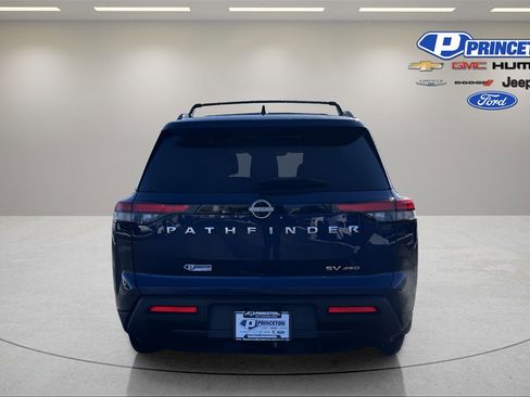 Used 2022 Nissan Pathfinder SV w/ SV Premium Package image 7