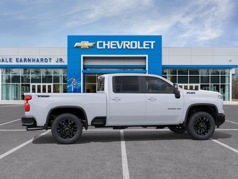 New 2026 Chevrolet Silverado 2500 LT w/ Trail Boss Package image 7
