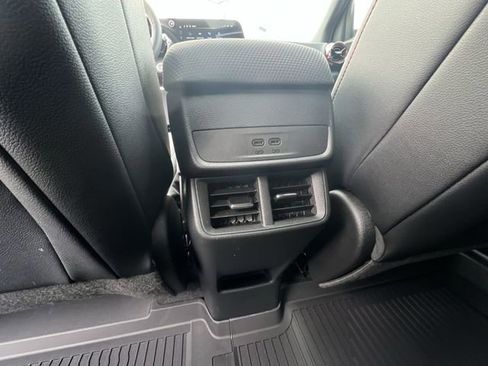 New 2026 Chevrolet Equinox RS w/ LPO, Floor Liner Package image 22