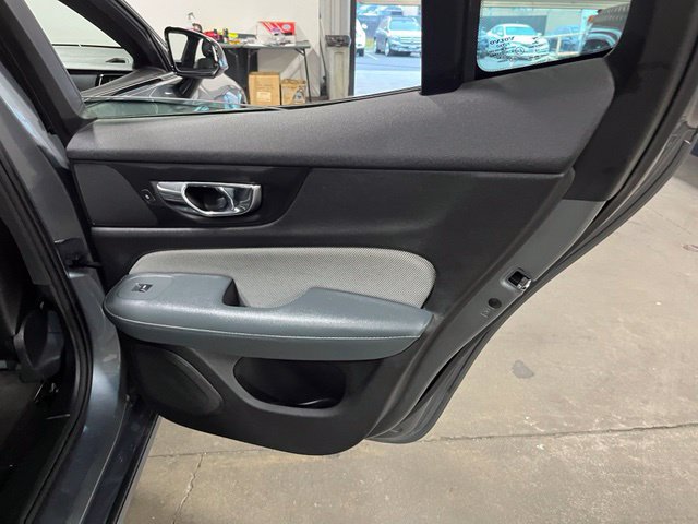 Used 2020 Volvo S60 T8 R-Design AWD/4WD image 16