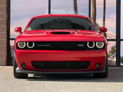 Used 2015 Dodge Challenger SRT w/ Technology Group RWD image 20