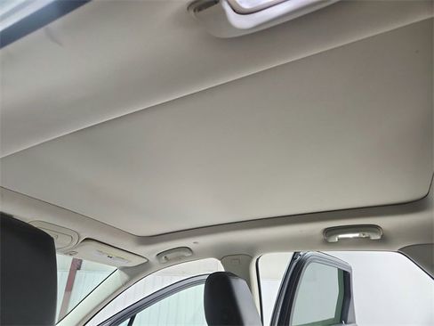 Used 2018 Cadillac XT5 Premium Luxury image 22