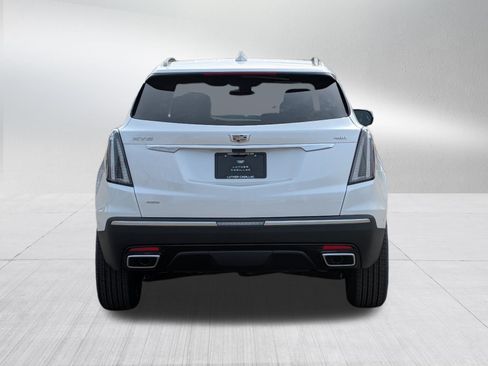 Used 2026 Cadillac XT5 Sportv w/ LPO, Floor Liner Package AWD/4WD image 5