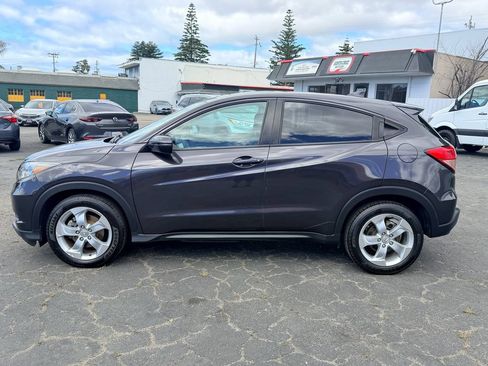 Used 2016 Honda HR-V EX image 8