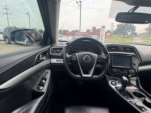 Used 2016 Nissan Maxima 3.5 SV image 10