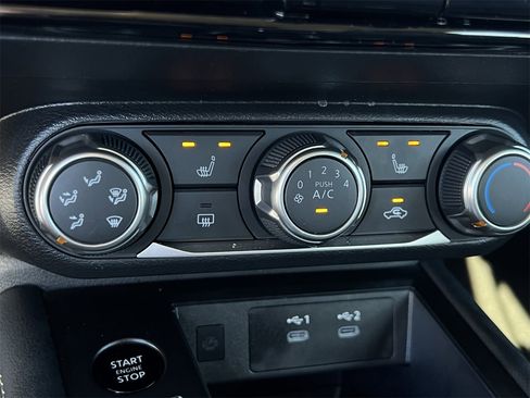 Certified 2025 Nissan Kicks SV w/ SV Premium Package image 20