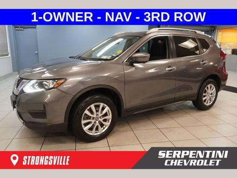 Used 2017 Nissan Rogue SV w/ SV Premium Package AWD/4WD image 1