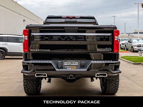 Used 2024 Chevrolet Silverado 1500 High Country w/ High Country Premium Package AWD/4WD image 8