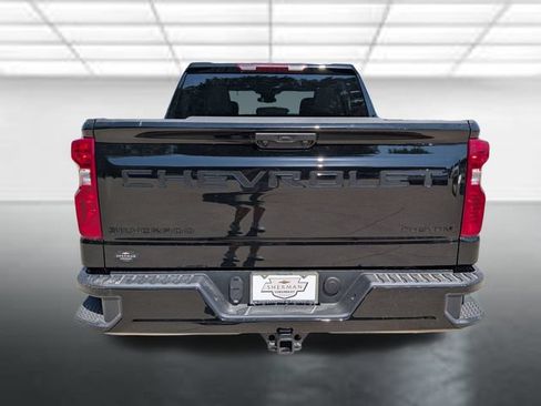 New 2026 Chevrolet Silverado 1500 Custom w/ LPO, Dark Essentials Package RWD image 24