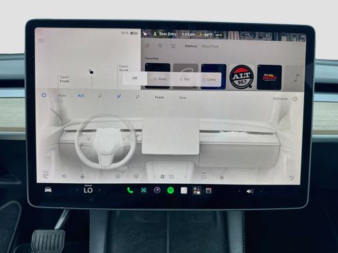 Used 2023 Tesla Model Y Long Range AWD/4WD image 12