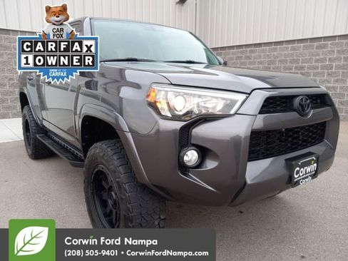 Used 2018 Toyota 4Runner SR5 image 1