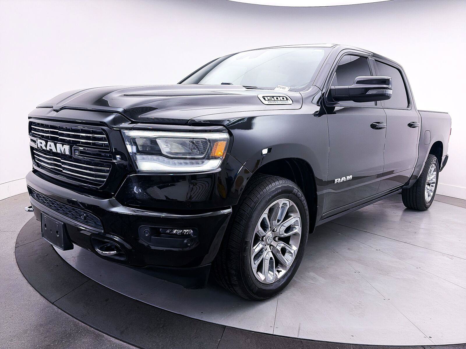 Used 2023 RAM 1500 Laramie AWD/4WD image 15