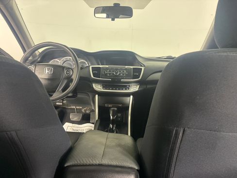 Used 2015 Honda Accord LX image 16