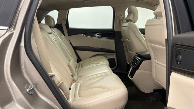Used 2019 Lincoln Nautilus Reserve w/ Driver Assistance Package FWD image 19
