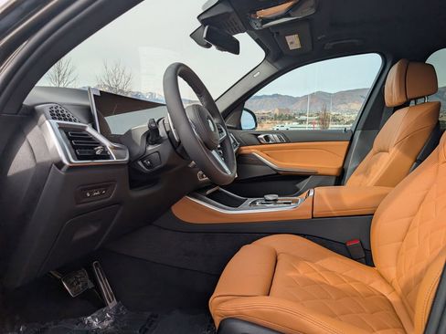 New 2026 BMW X5 xDrive40i w/ M Sport Package image 10