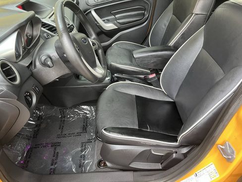 Used 2011 Ford Fiesta SES w/ 301A Rapid Spec Order Code FWD image 9