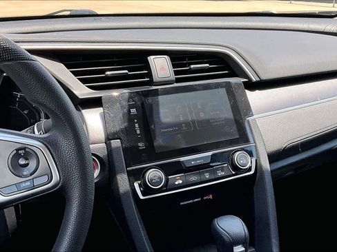 Used 2018 Honda Civic EX image 7