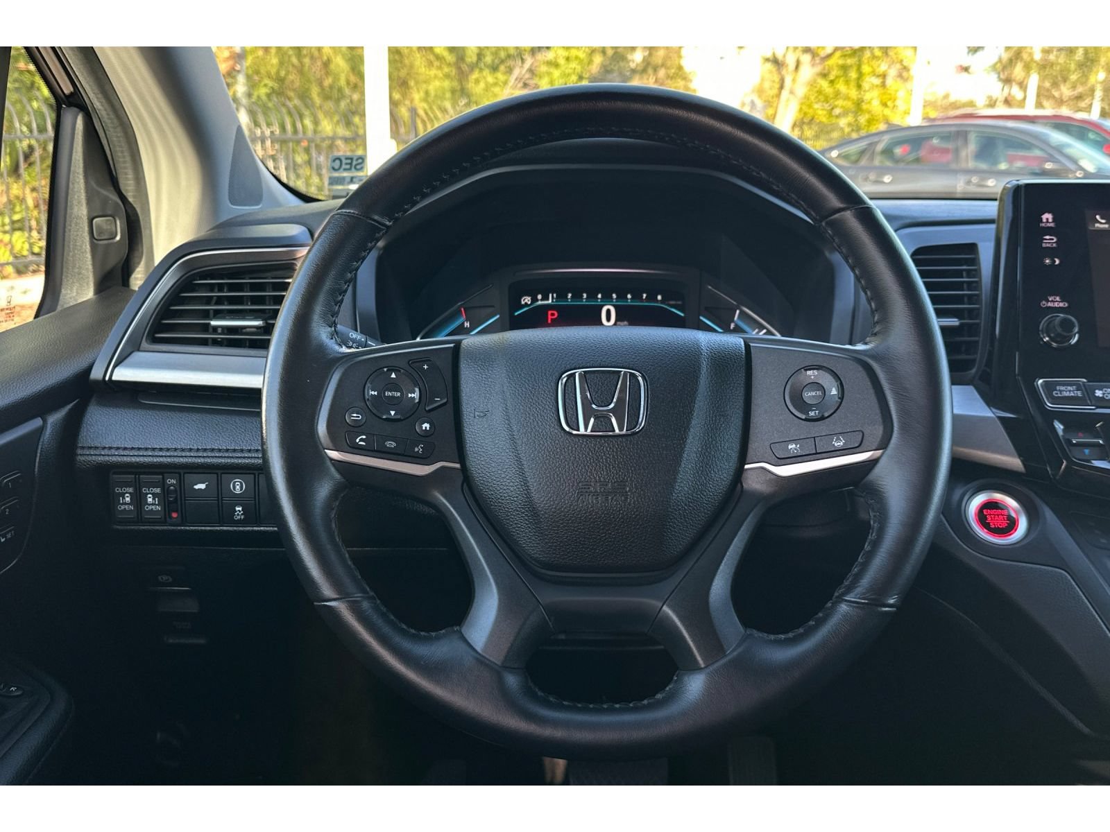 Used 2024 Honda Odyssey Elite image 35