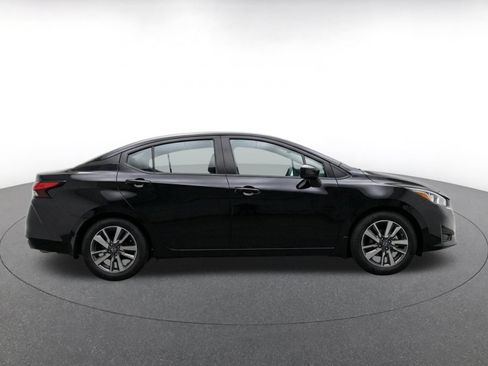 Used 2025 Nissan Versa SV FWD image 14