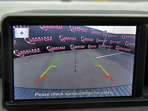 Used 2023 Ford Maverick XLT image 17