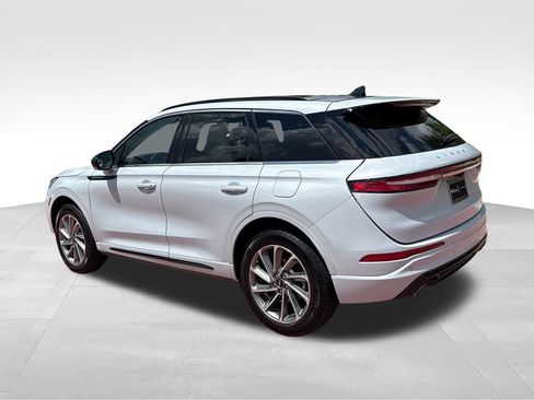 Certified 2025 Lincoln Corsair Grand Touring AWD/4WD image 6