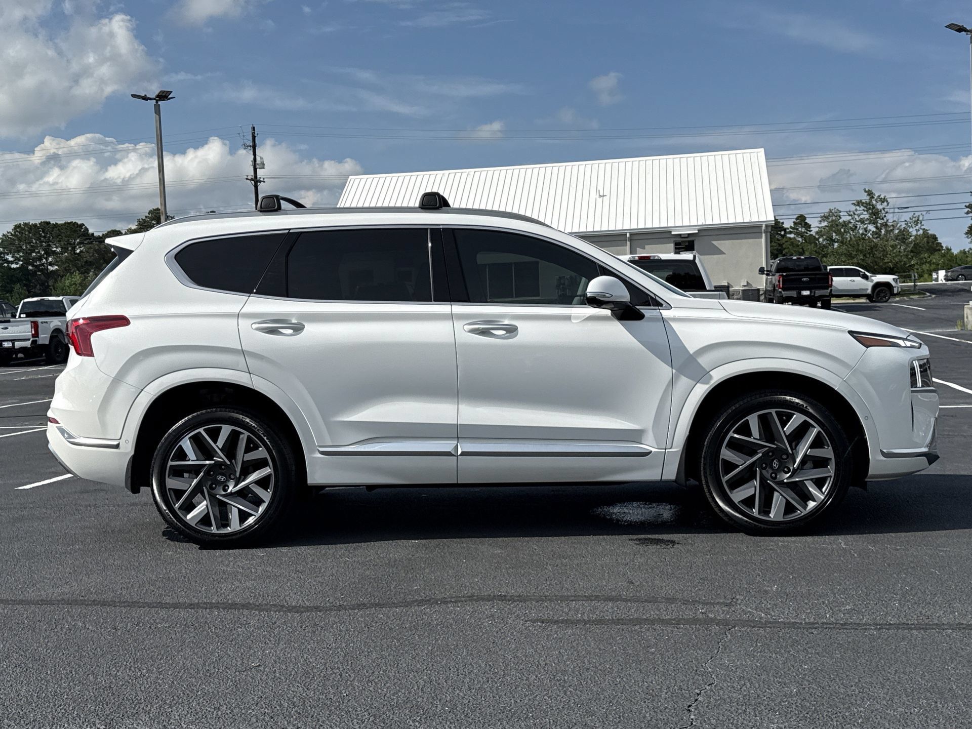 Used 2023 Hyundai Santa Fe Calligraphy AWD/4WD image 31