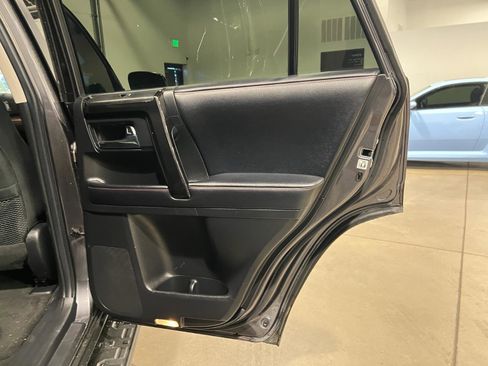 Used 2019 Toyota 4Runner TRD Off-Road image 35