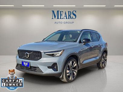 Certified 2023 Volvo XC40 B4 Ultimate w/ Climate Package