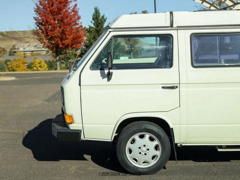 Used 1989 Volkswagen Vanagon GL image 4
