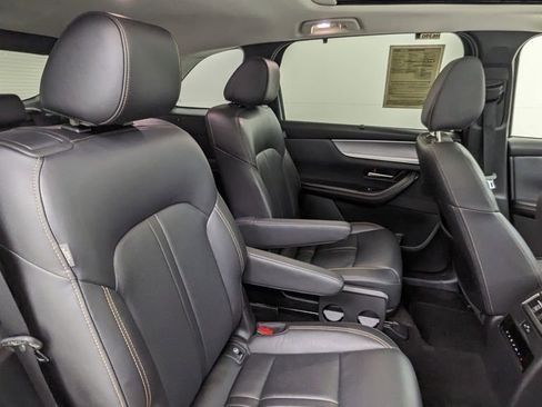 Used 2025 MAZDA CX-90 3.3 Turbo w/ Premium Sport Pkg image 40