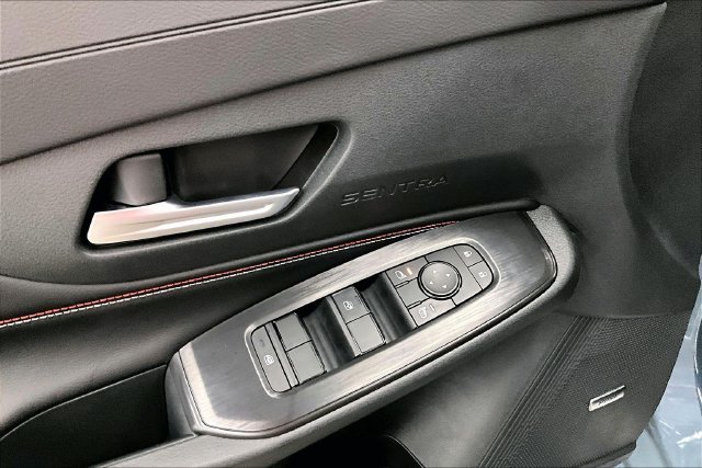 New 2027 Nissan Sentra SR w/ SR Premium Package FWD image 33