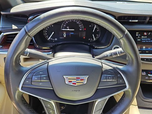 Certified 2019 Cadillac XT5 Premium Luxury w/ Driver Assist Package FWD image 21