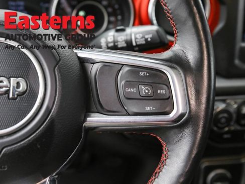 Used 2020 Jeep Wrangler Unlimited Rubicon w/ LED Lighting Group AWD/4WD image 16