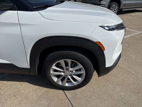 Used 2024 Chevrolet TrailBlazer LS image 4