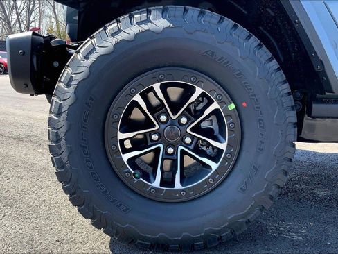 New 2026 Jeep Wrangler Rubicon AWD/4WD image 11