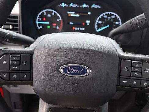 New 2026 Ford F250 XL w/ XL Chrome Package RWD image 9