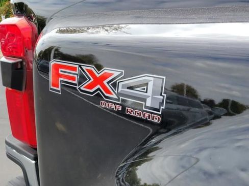 New 2026 Ford F450 Lariat w/ Lariat Ultimate Package image 13