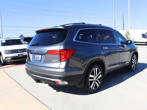 Used 2016 Honda Pilot Touring image 5
