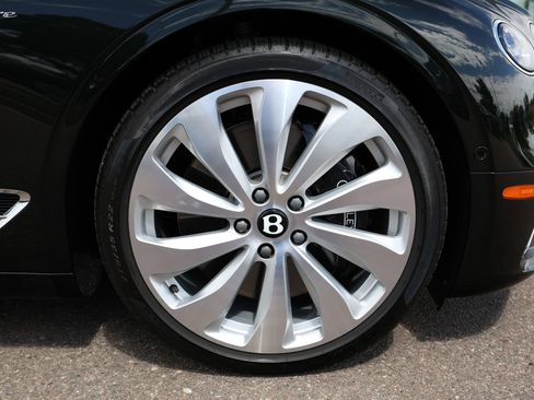 Certified 2024 Bentley Continental GT Azure AWD/4WD image 15