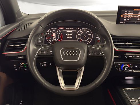 Used 2018 Audi Q7 3.0T Prestige w/ Prestige Package AWD/4WD image 20