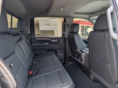 New 2026 GMC Sierra 3500 Denali w/ Denali Reserve Package AWD/4WD image 35