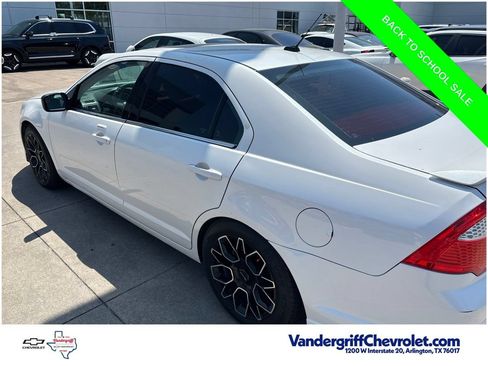 Used 2012 Ford Fusion SEL FWD image 8