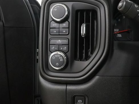 Used 2023 GMC Sierra 1500 Pro w/ Convenience Package AWD/4WD image 19