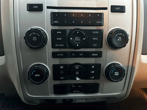 Used 2011 Ford Escape 4WD Hybrid image 14